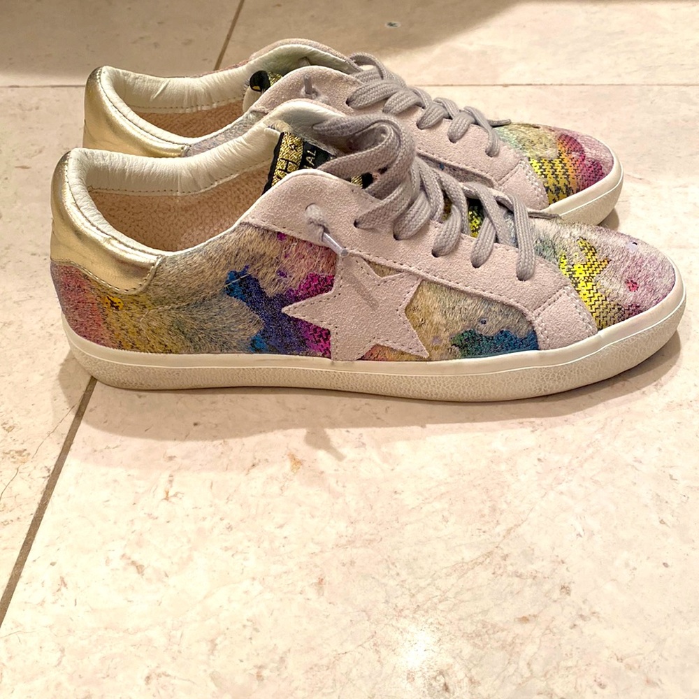 NEW without box. Vintage Havana Runyan Sneakers. Size 7